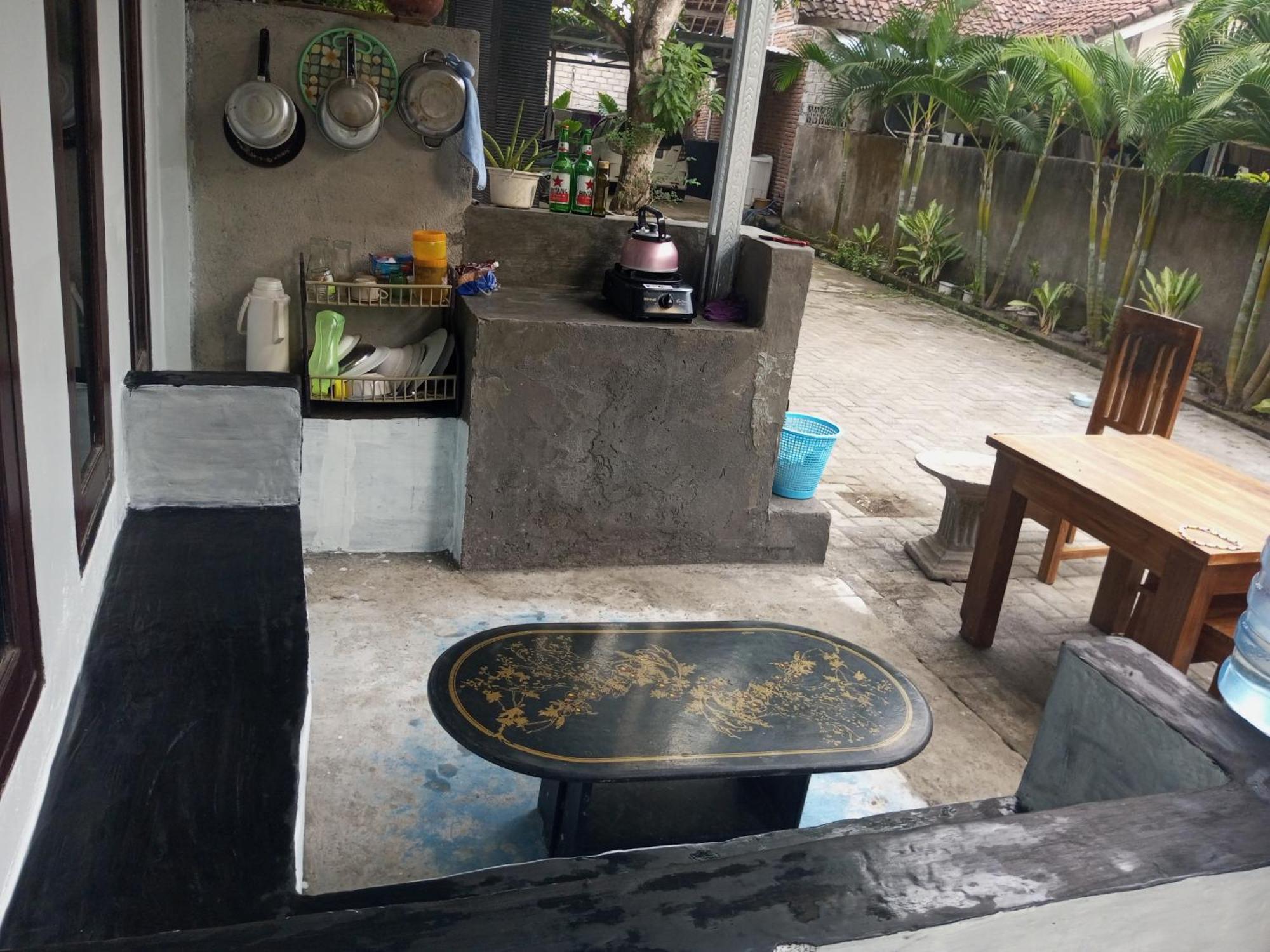Kri Homestay Kuta  Oda fotoğraf