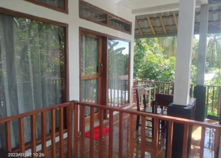 Kri Homestay Kuta  Dış mekan fotoğraf