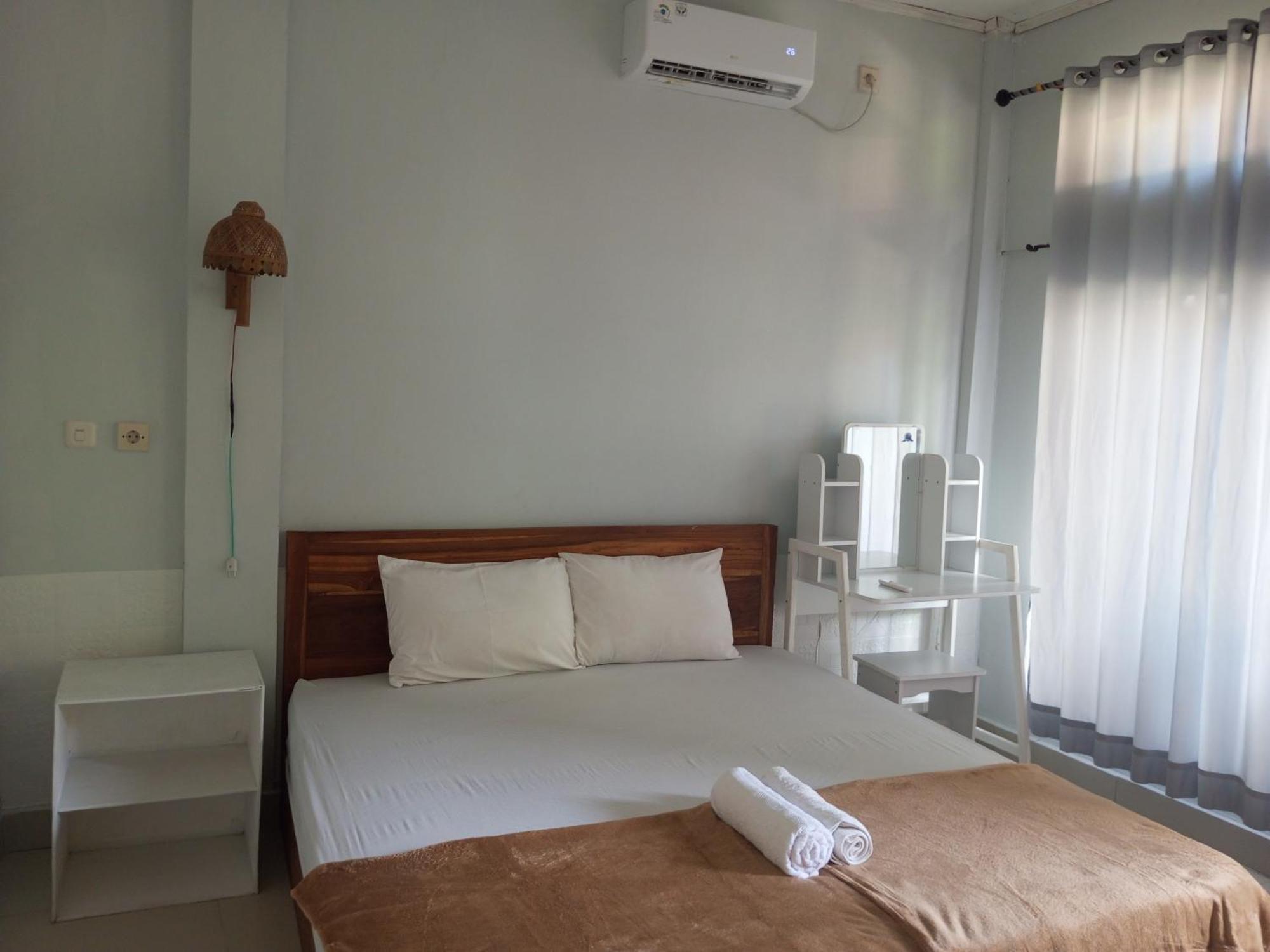 Kri Homestay Kuta  Oda fotoğraf