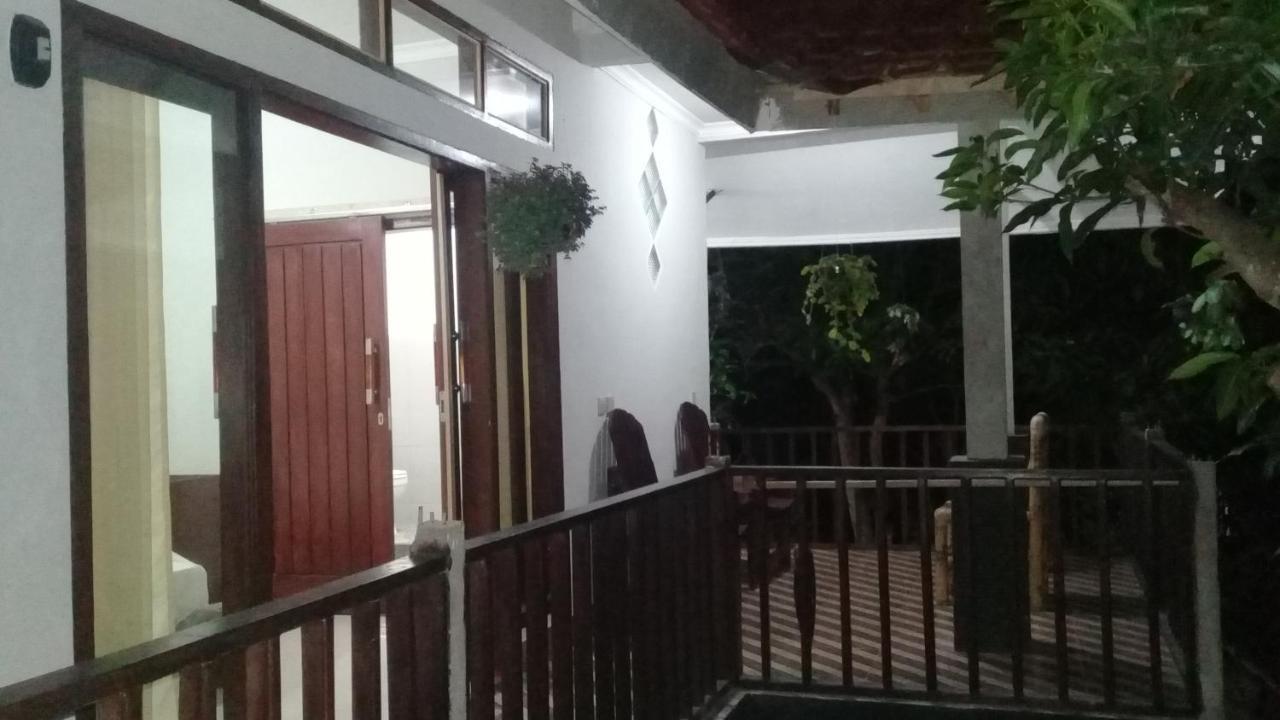 Kri Homestay Kuta  Dış mekan fotoğraf