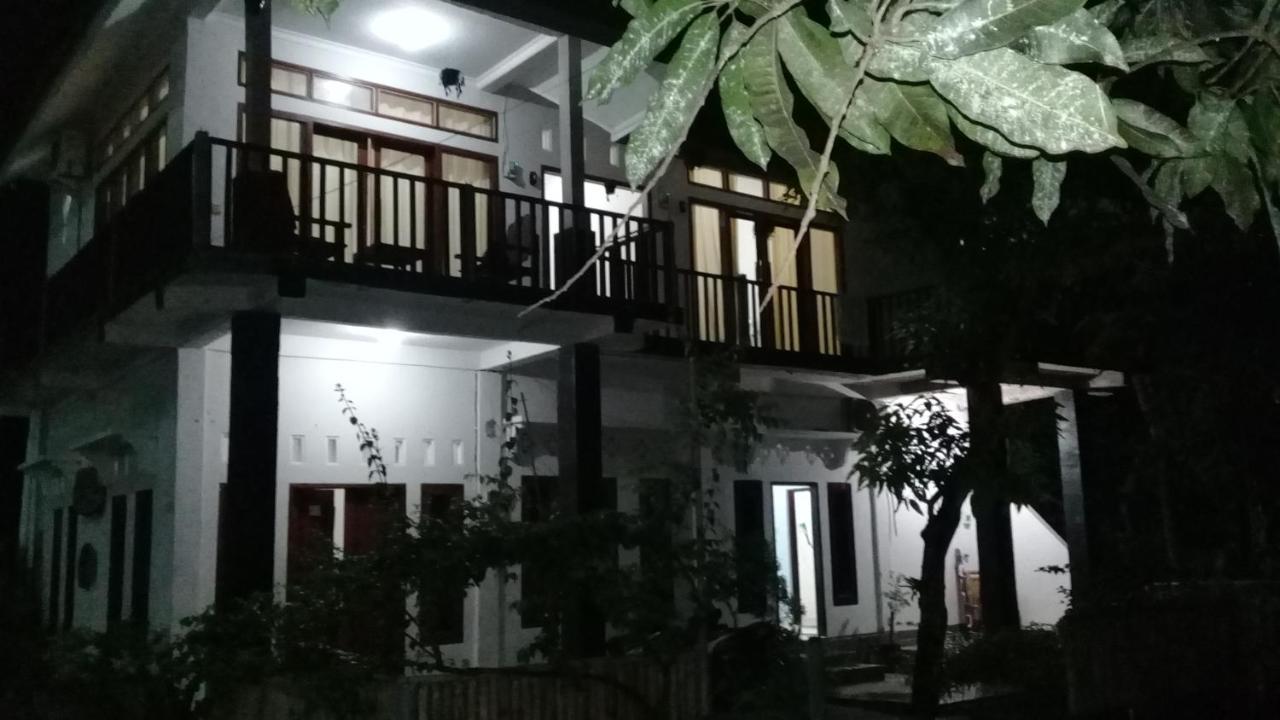 Kri Homestay Kuta  Dış mekan fotoğraf