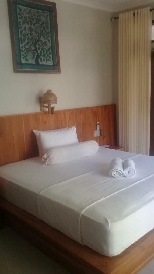 Kri Homestay Kuta  Dış mekan fotoğraf